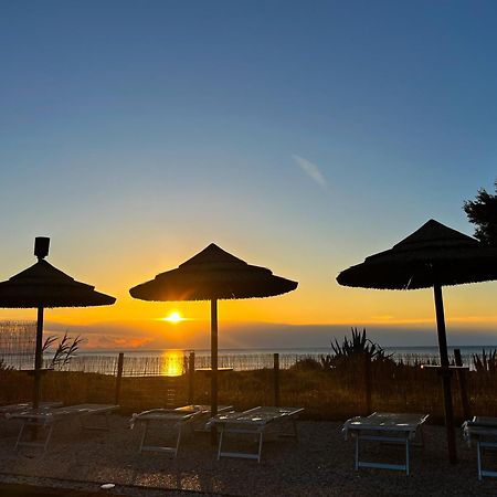 Suites Voce Del Mare Tertenia Luaran gambar