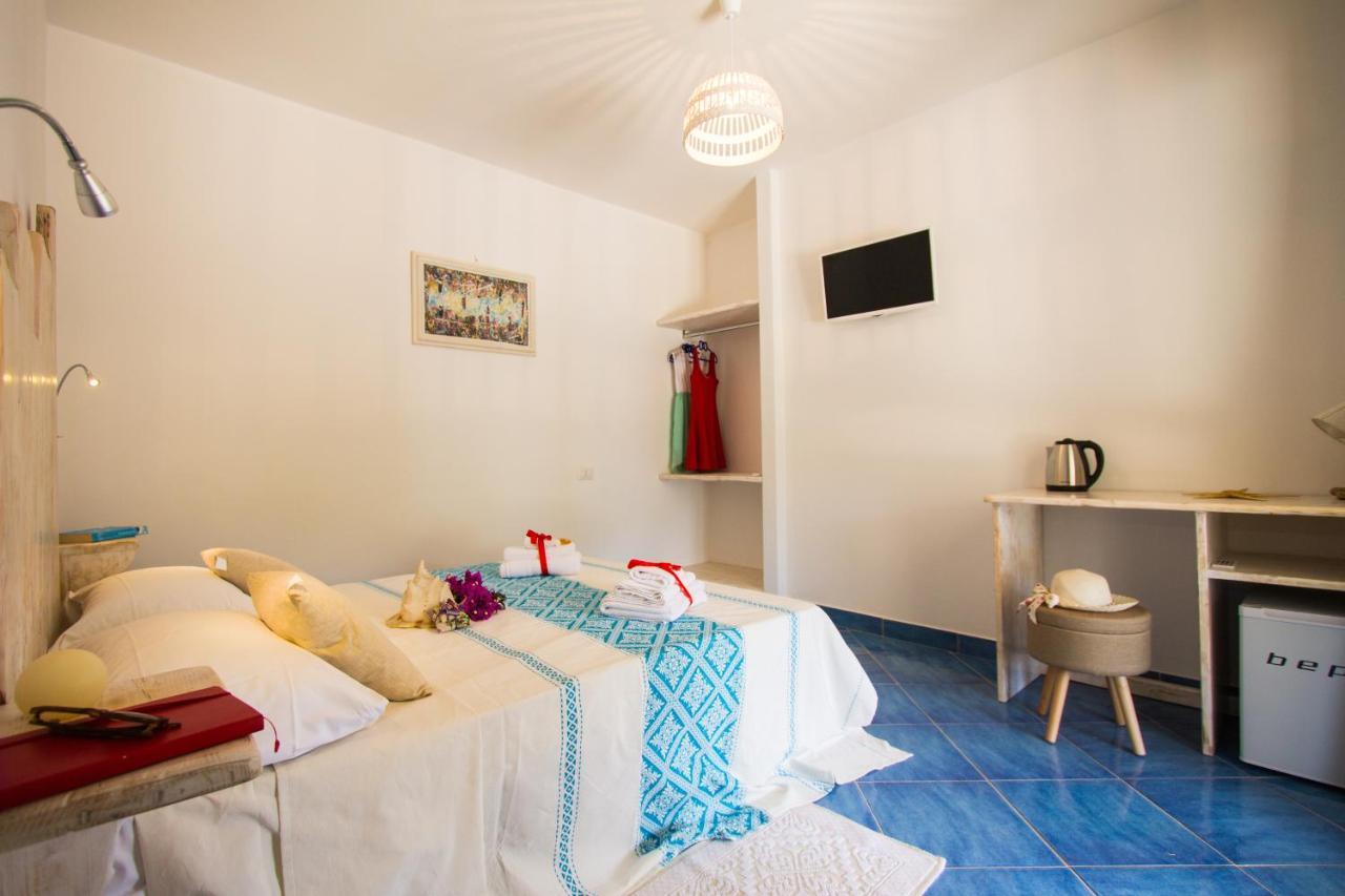Suites Voce Del Mare Tertenia Luaran gambar
